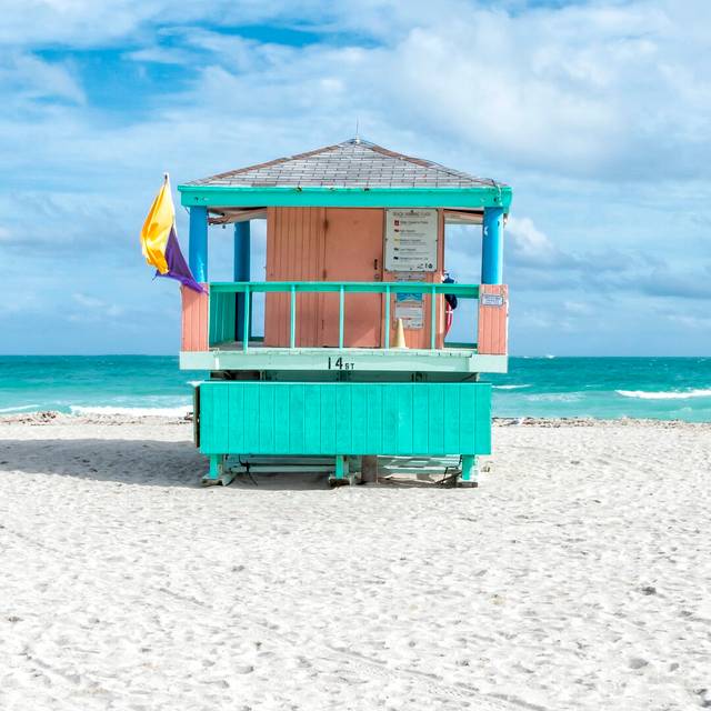 Miami Beach VI By Richard Silver - Wrapped Canvas Painting Print (30cm H x 30cm W x 3.8cm D)