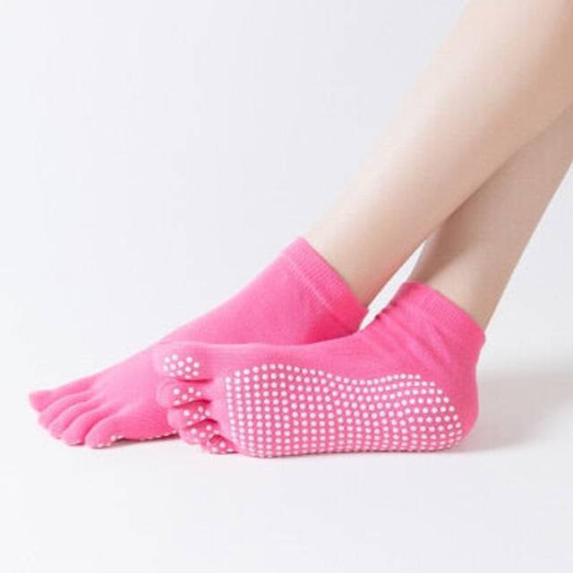 (Red) Women Anti Slip Elastic Yoga Socks 5 Fingers Toe Ballet Girls Pilates Fitness Gym Sport Colourful
