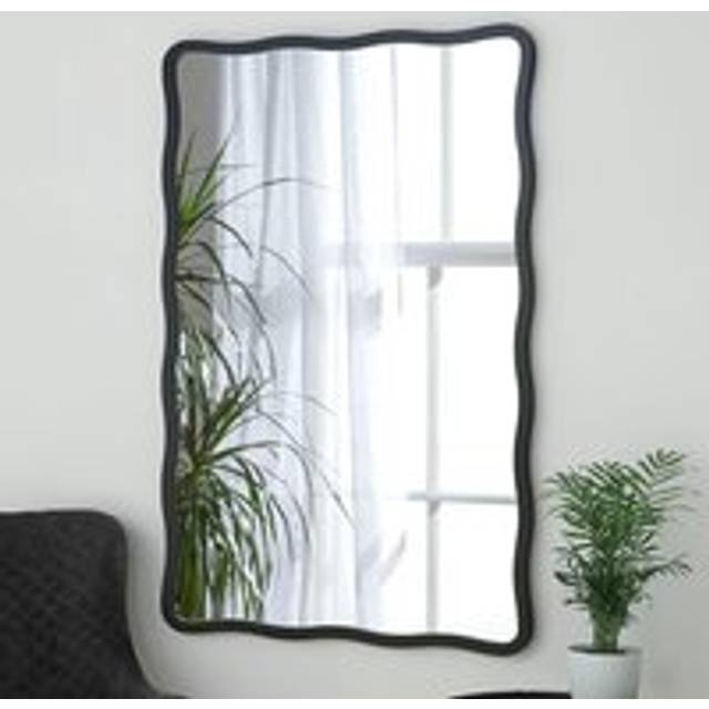 Yearn Wavy Black Ripple Edged Rectangular 90 x 60cm