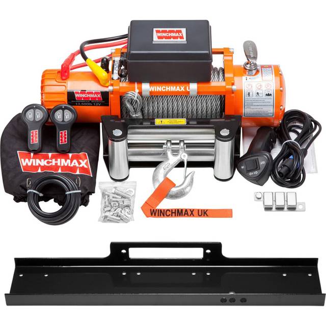 13,500lb 12V Winch. 26m x 9.5mm Steel Rope. Flat Bed Mounting Plate.
