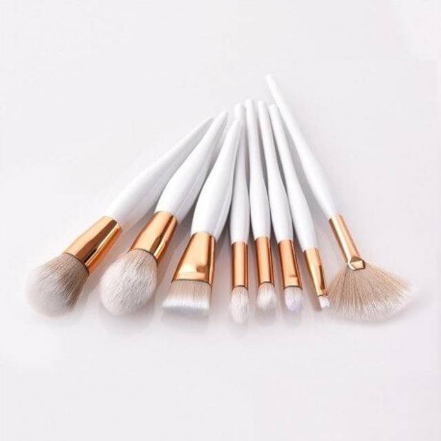 Multifunctional White Fan Makeup Brushes Blusher Eyeshadow Eyeliner Concealer Brush Mini Make Up Brush Tool Make up Brushes
