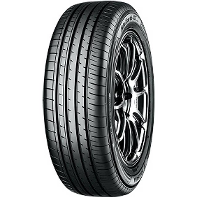 Yokohama BluEarth-XT (AE61) ( 235/50 R20 104V XL BluEarth, RPB )