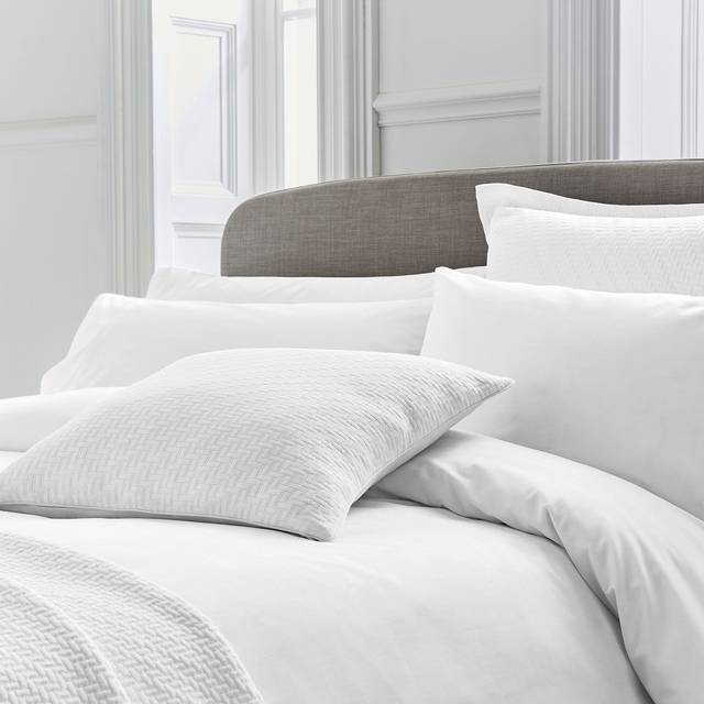 Bedeck of Belfast Fine Linens Andaz Double Duvet Cover, White