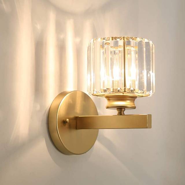 Metal LED wall lamp post-modern exquisite crystal wall lamp home decoration wall lamp living room TV wall lamp (gold)