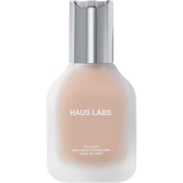 Triclone Skin Tech Foundation - Medium täckning med fermenterad arnica
