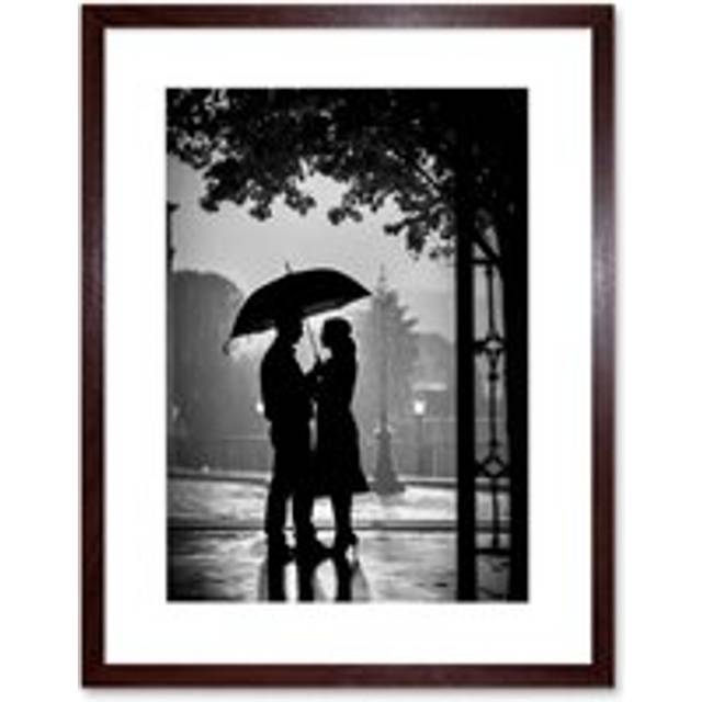 Wall Art Print A Couple Under an Umbrella Black and White Photo Artwork Framed 9X7 Inch - Brown - W7 inch x H9 inch