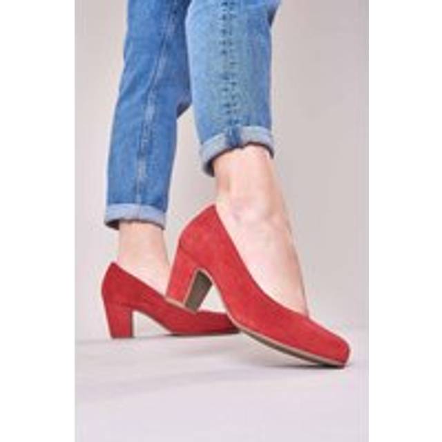 Red Suede Block Heel Court Shoes | Size 5.5 / 38.5 | Asante Moshulu