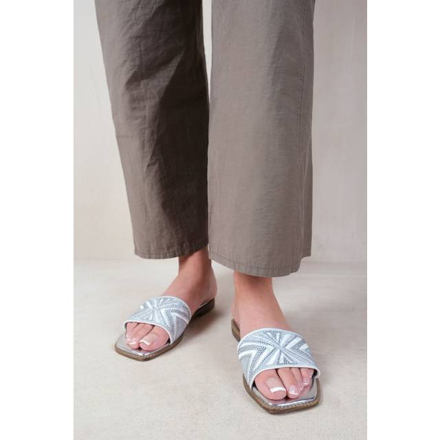 Where's That From Womens 'Blossom' Flat Sandals With Sparkly Textured Single Band - Silver - Size UK 4