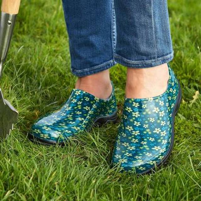 Slip-On Wellie Clogs Green Floral UK Size 8
