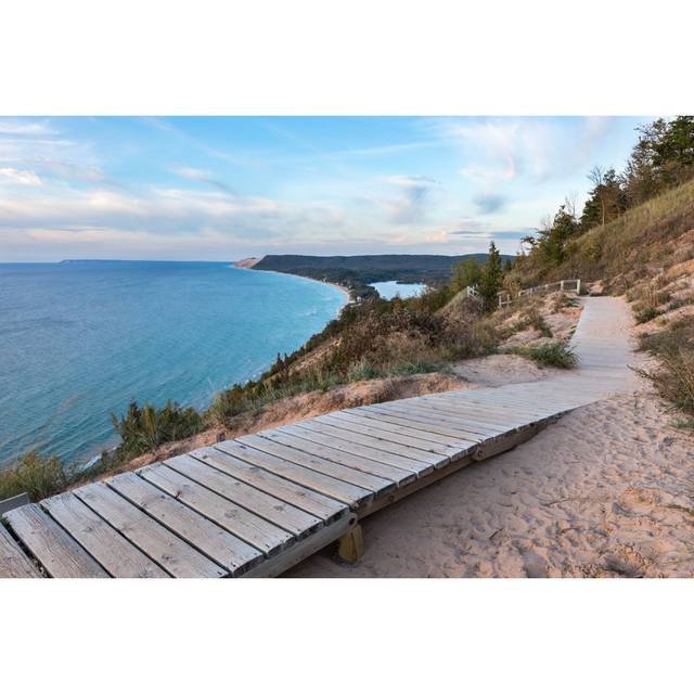 Lake Michigan Overlook At Sleeping Bear Dunes In Michigan (20cm H x 30cm W x 3.8cm D)