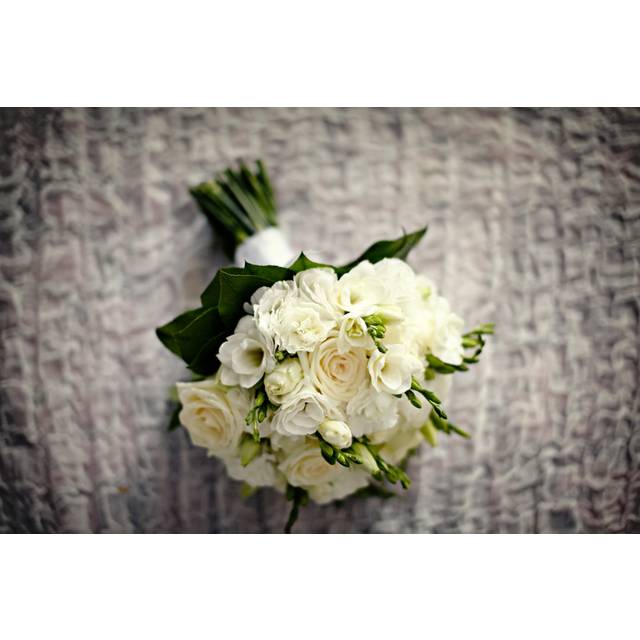White Rose Bouquet by Marcinfryze - Wrapped Canvas Photograph (51cm H x 76cm W)