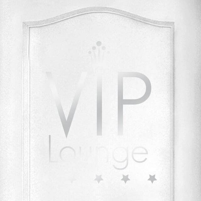 Vip Lounge Five Star Door Room Wall Sticker - Shiny Silver (49cm H X 40cm W)