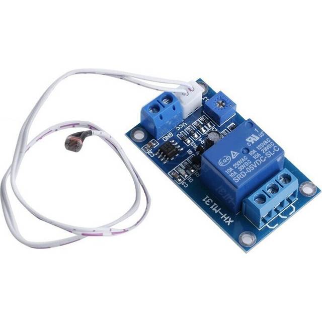 12V Light Control Switch Photoresistor Relay Module Detection Sensor XH-M131