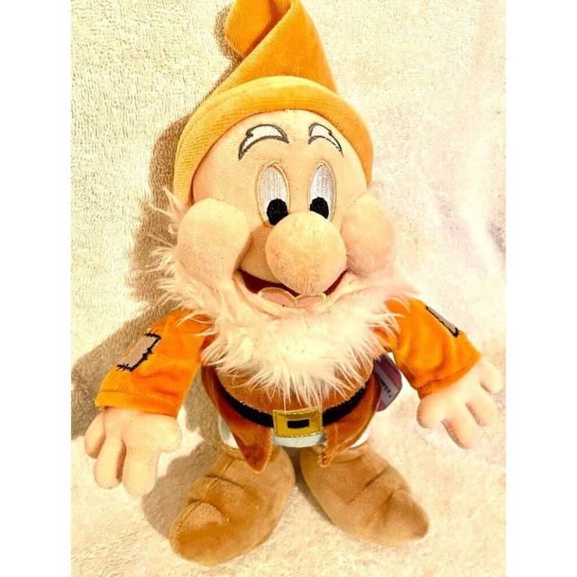 Snow White and seven dwarfs Happy soft plush doll toy new w tags
