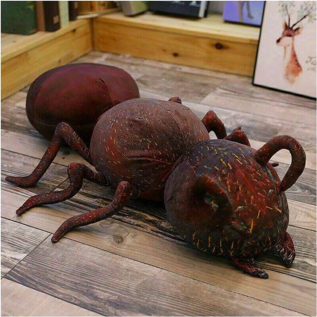 (  70cm) Huge Simulation Ant Pillow Plush Doll Props Rag Gift April Fool's Day Spoof Prop