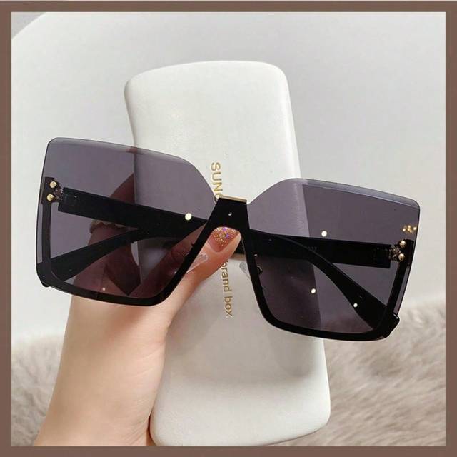 SHEIN 1pc Rhinestone Edge Decorated Women&#39;s Fashion Daily/Holiday Metal Half Frame Fashion Glasses, New Stylish Minimalist Rimless Glasses, Suitable For St.