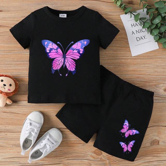 SHEIN Baby Girl Stylish Iridescent Butterfly Pattern Short Sleeve Top And Shorts Set For Summer
