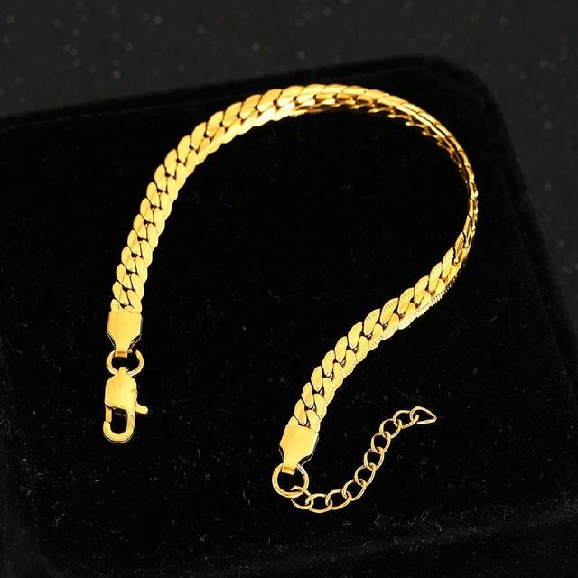 SHEIN 1pc Boys Minimalist  Chain Stainless Steel Bracelet For Kids For Daily Life & Birthday Gift