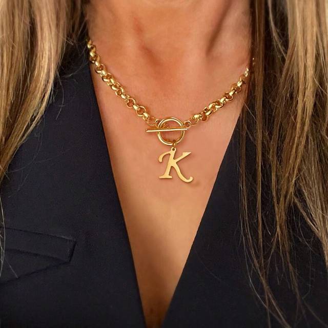 1 st. Klassisk Rostfritt Stål Första Spänne Choker Kedja Halsband För kvinnor Party - Gult guld (L,M,S,H,A,T,O,B,C,D,E,F,G,I,J,K,N,P,R,V,W,Y,Z)