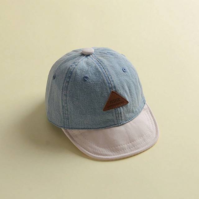 1 st. Unisex Denim Lapptäcke Enkel Justerbar Mjukt Brätte Baseboll Kepsar För Lämplig Till våren , Sommar , Höst Dagligt slitage - Beige (1-2Y,3-12M)