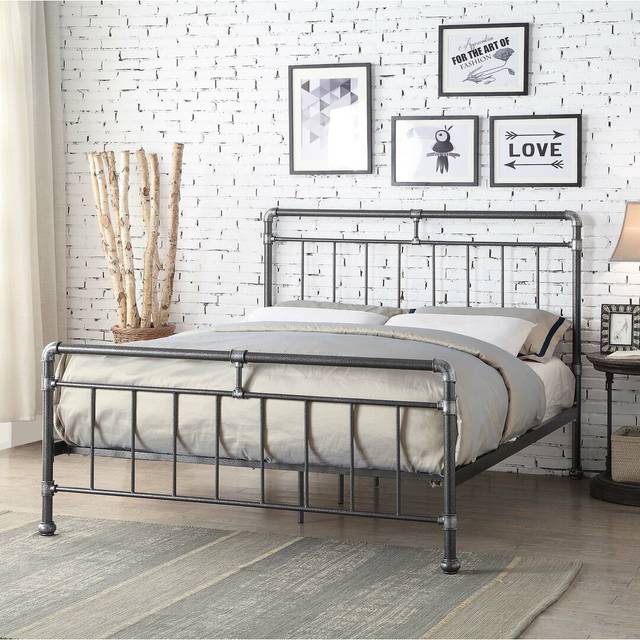 Alsip Bed Frame - Silver (Double (4&#39;6))