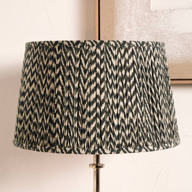 Vienna Chevron Mushroom Pleat Lamp Shade - Black