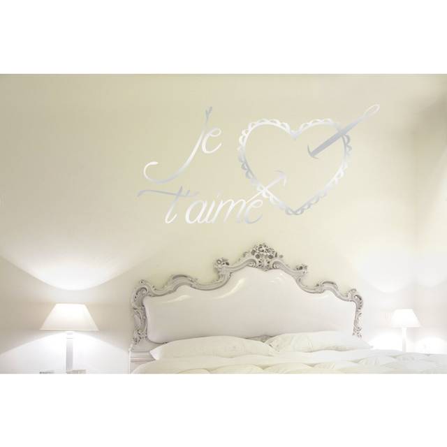 Je Taime Needle and Heart Pillow Wall Sticker - Shiny Silver (Medium)