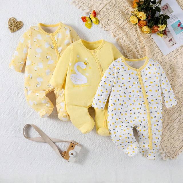 SHEIN 3pcs/Set Newborn Baby Long Sleeve & Leg Heart, Swan Print Romper Pajamas