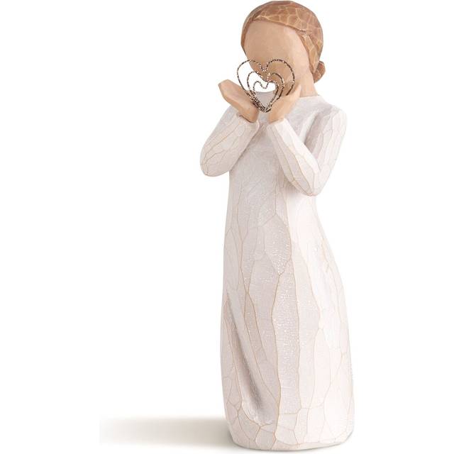 Lots of Love Figure (17.5cm H X 13cm W X 9cm D)