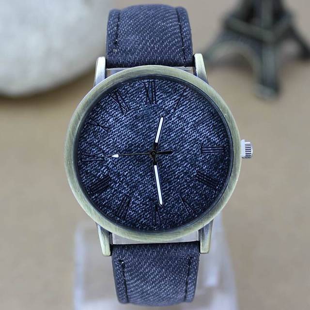 (Black) Fashion Quartz Watch Gift for Friend Lovers