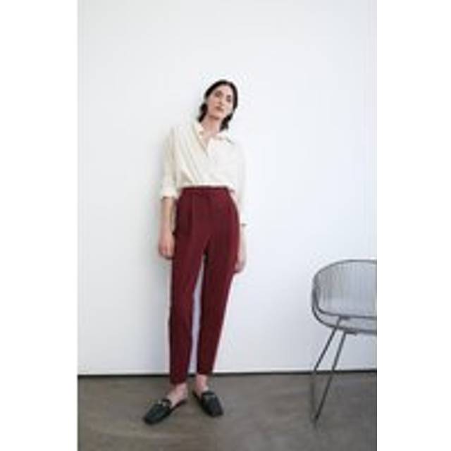 Warehouse Womens Double Crepe Pleat Peg Trouser - Wine - Size 8 Regular