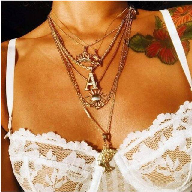 Boho Punk Sun Letter Crown Queen Sexy Pendert Mecklace Muliti Layer Gold Chain Collar Necklace For Women Hip hop Retro Jewelry - Multicoloured