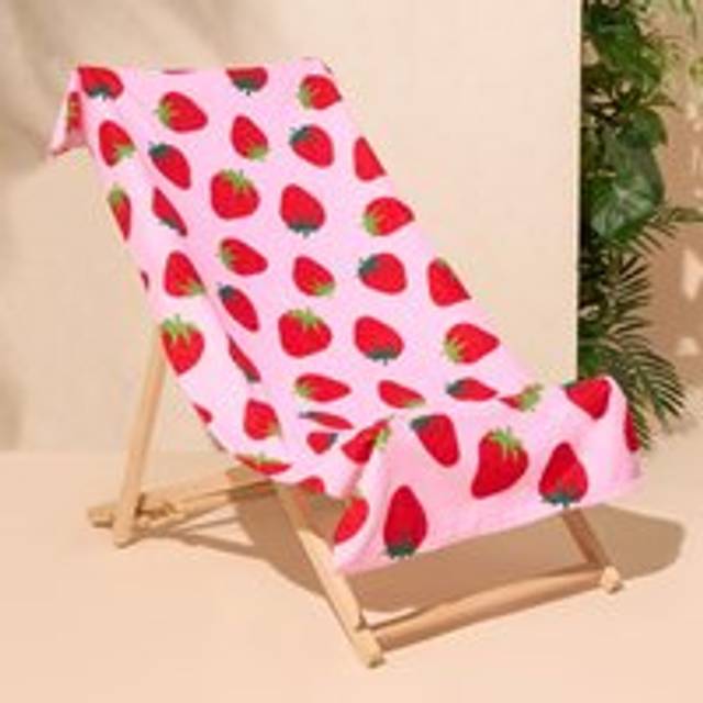 OHS Strawberry Print Beach Towel - Pink