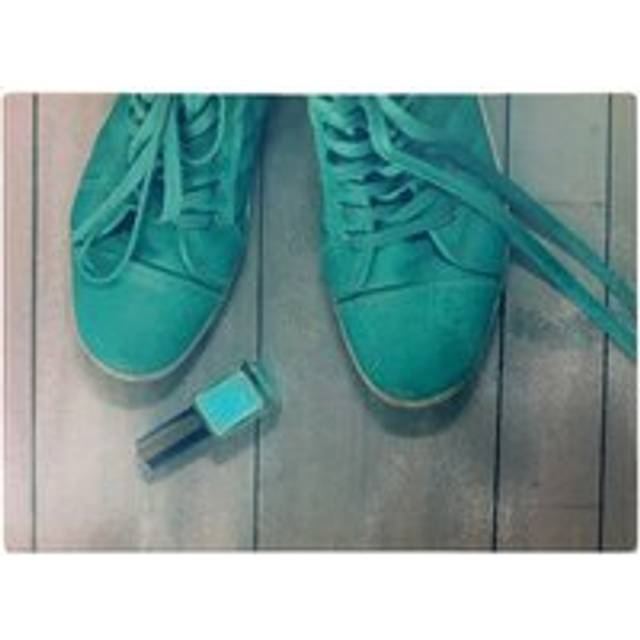 Lipstick Shoes Glass Chopping Board - Blue - One Size
