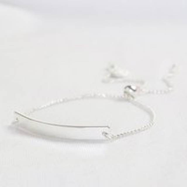 Silver Box Chain and Curved Bar Bracelet - silver - one size