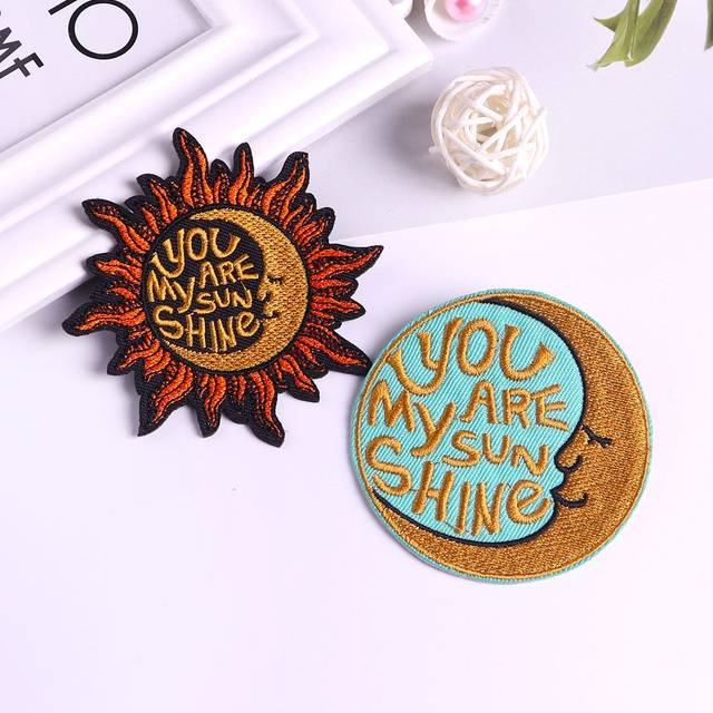 SHEIN 2pcs Sun & Moon Design Iron-on Patch