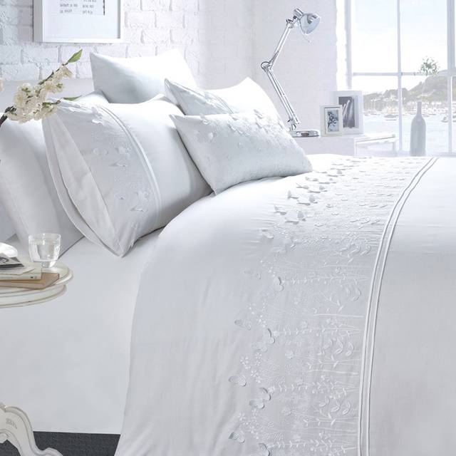 Belle Maison Papillion White Luxury Embroidered Butterfly Double Duvet Cover Set