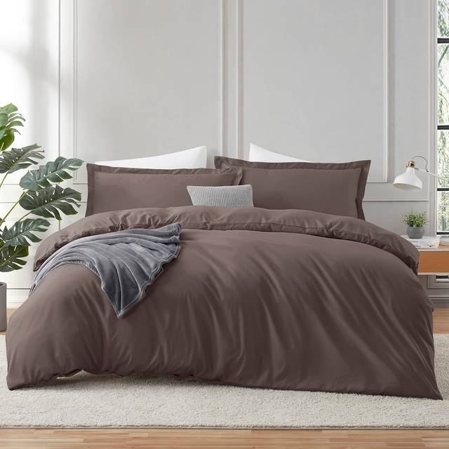 Hearth & Harbor Chocolate Brown Duvet Cover Full Size - 3 Piece Full Size Duvet Cover Set  Soft Double Brushed Full Duvet Covers with Button Closure