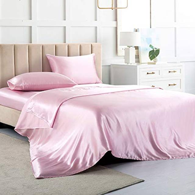 Satin Bed Sheets King Size Sheets  Pink Silk Sheets  4 - Pieces Soft Bedding Set with 1 Deep Pocket Fitted Sheet 1 Flat Sheet 2 Pillowcase