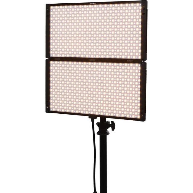 Nanlite PavoSlim 240B Bi-Color LED area light
