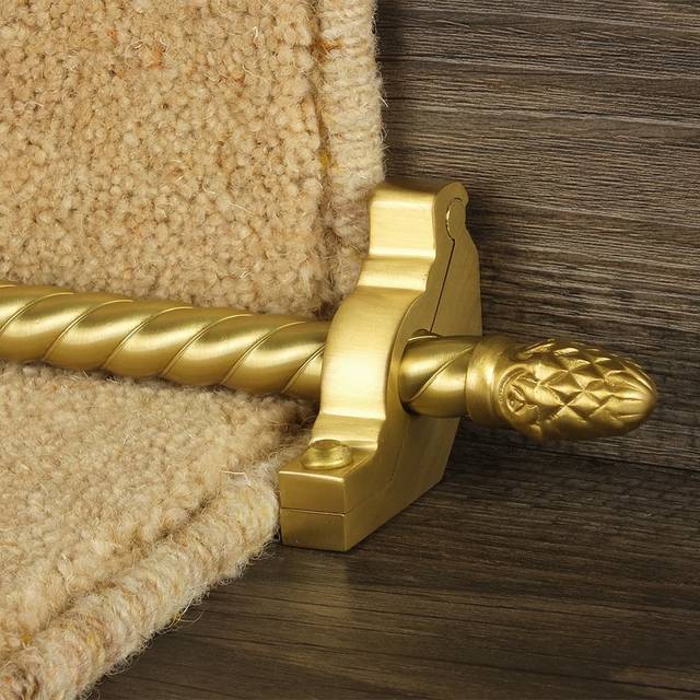 Country Satin Brass Finish Sherwood Spiral Stair Carpet Runner Rods - Rod Length: 83cm (2ft 9in approx.) - Rod Diameter: 1/2&quot; (12mm) Rod Length:
