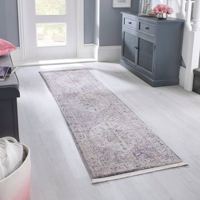Soraya Traditional Runner - Soraya Silver