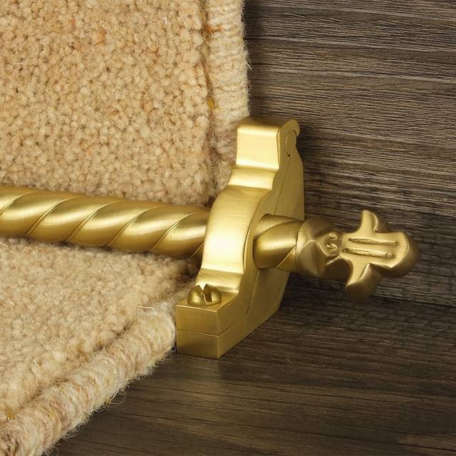 Country Satin Brass Finish Bordeaux Spiral Stair Carpet Runner Rods - Rod Length: 114cm (3ft 9in approx.) - Rod Diameter: 1/2&quot; (12mm) Rod Length: