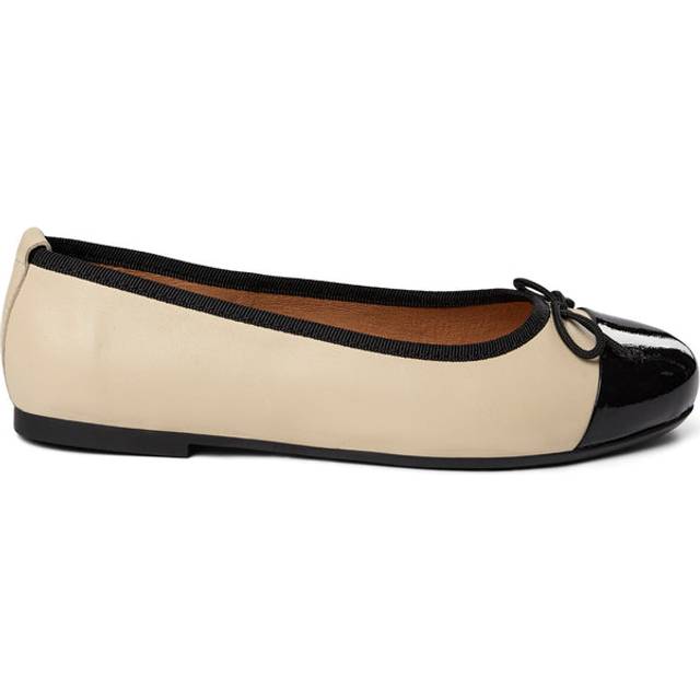 Pavement Lucy - Beige/Black Patent