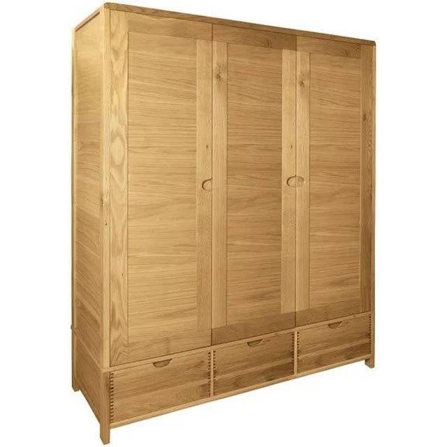 Ercol Bosco 3 Door Wardrobe In Light Wood