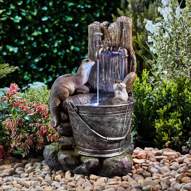 Nikita Resin Playing Otters Water Bucket Feature with Light (55cm H X 35.5cm W X 31.5cm D)