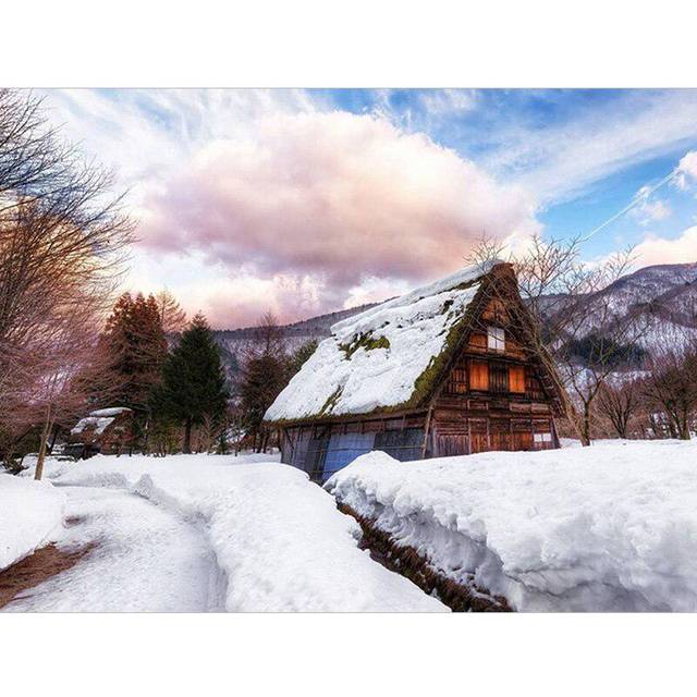 Diamond Embroidery Snow Huts Landscape Handmade Diamond Painting Cross Stitch 20X30CM