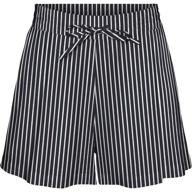 Vmlinn Shorts