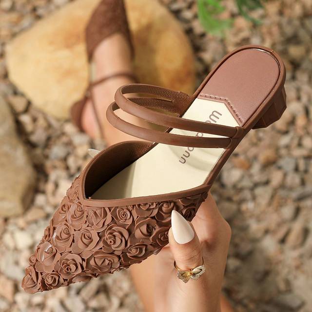 SHEIN Ladies&#39; Pointed Toe High Heels Rose Shaped Shoes Fashionable Brown Pumps, Spring & Summer Chunky Heel Elegant Lady Sandals Valentines
