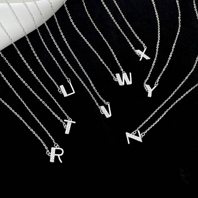 S925 Sterling Silver initialt halsband Cubic Zirconia A-Z Bokstavsnamn Hypoallergena hänge halsband för tonårsflickor kvinnor (L,M,S,H,A,T,O,X,B,C,D,E,F,G,I,J,K,N,P,Q,R,U,V,W,Y,Z)